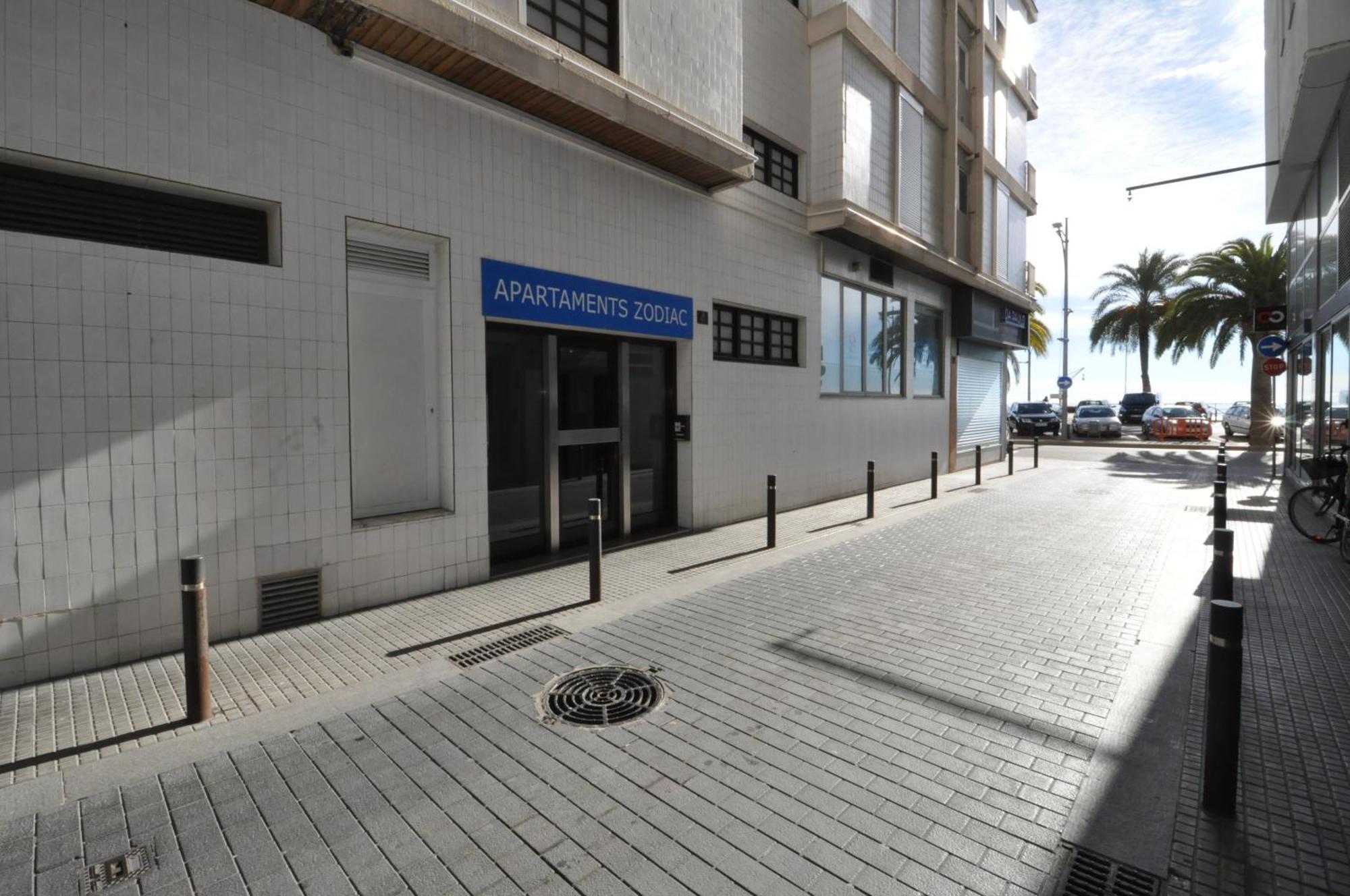Apartamentos Zodiac Lloret de Mar Buitenkant foto