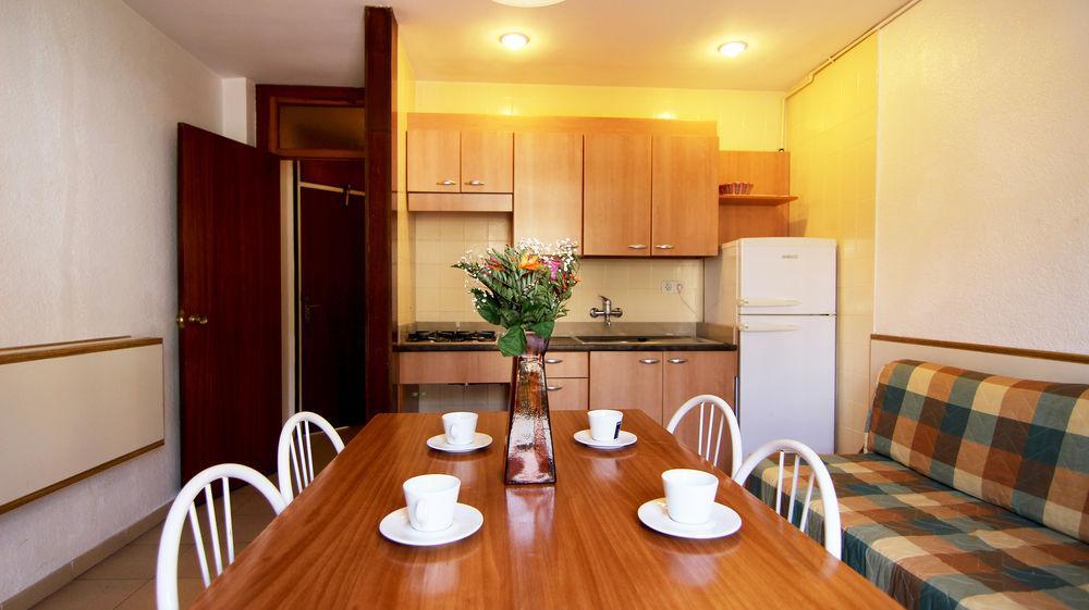 Apartamentos Zodiac Lloret de Mar Buitenkant foto