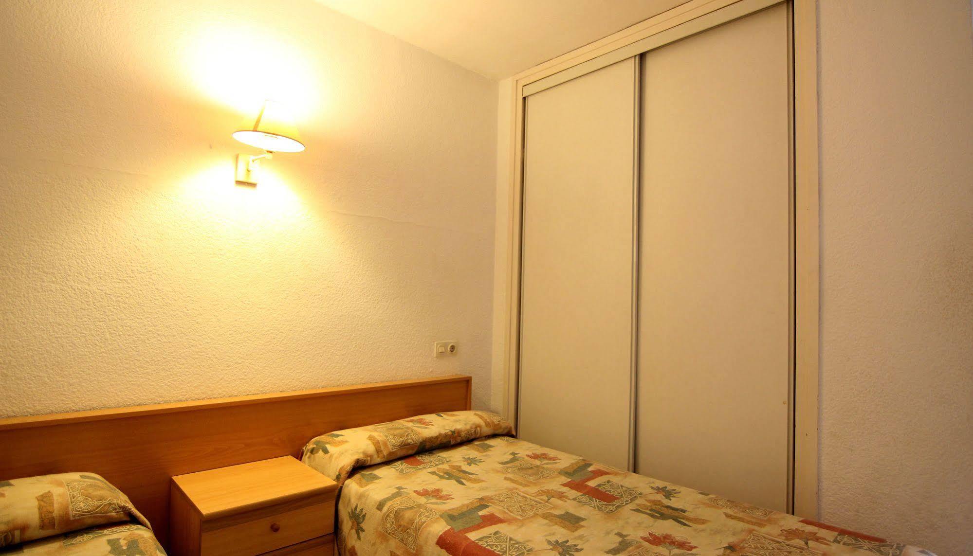 Apartamentos Zodiac Lloret de Mar Buitenkant foto