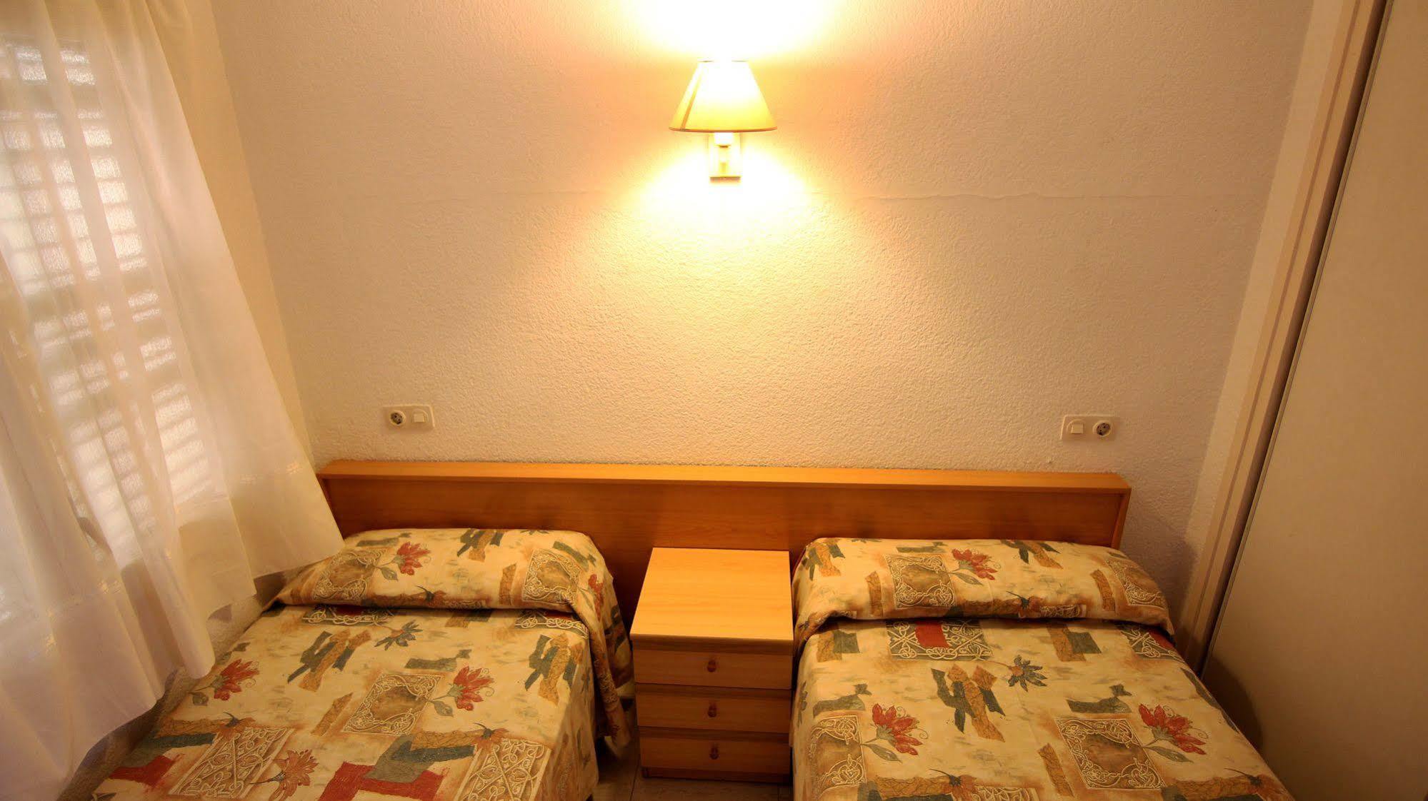 Apartamentos Zodiac Lloret de Mar Buitenkant foto