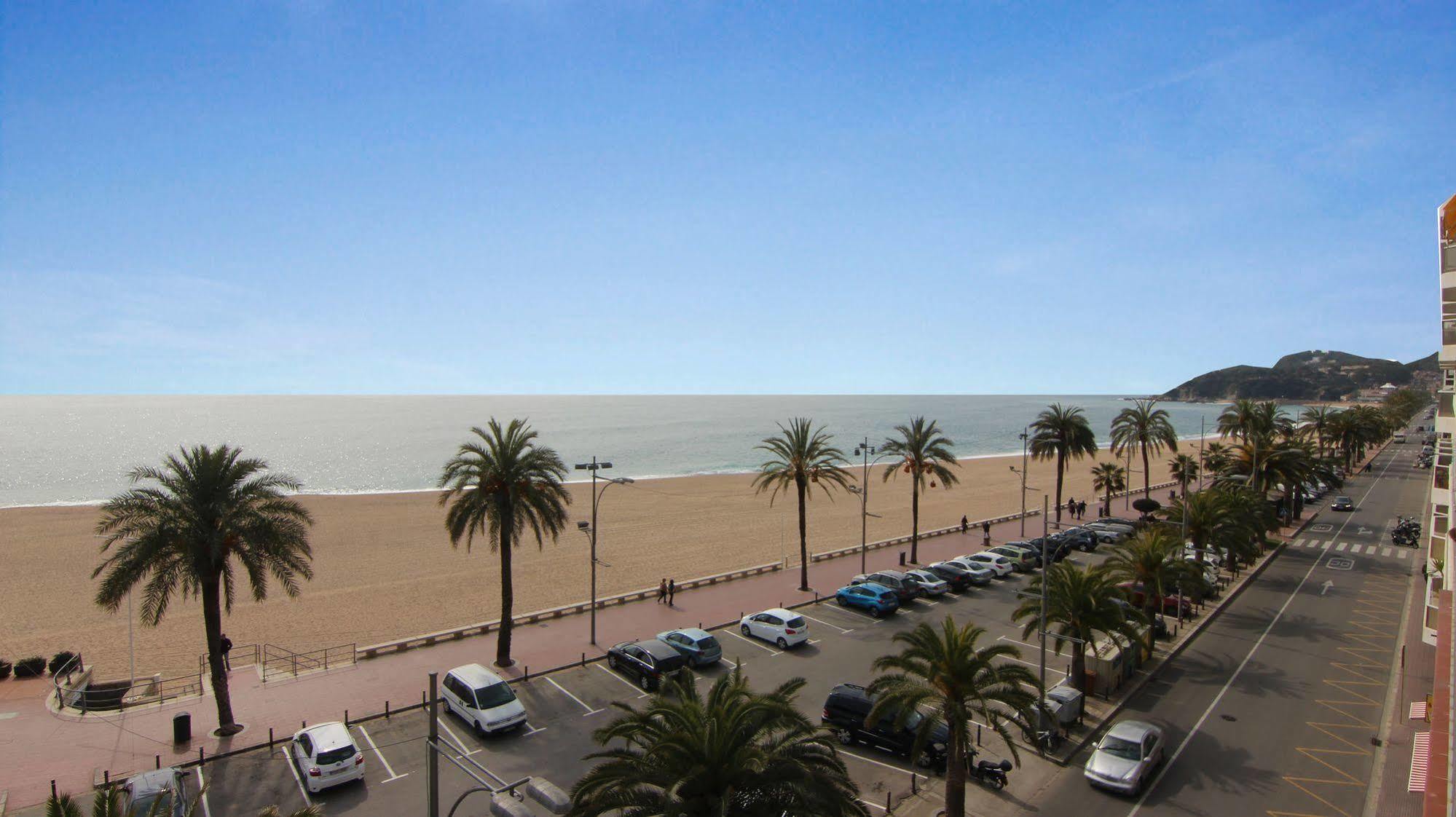 Apartamentos Zodiac Lloret de Mar Buitenkant foto
