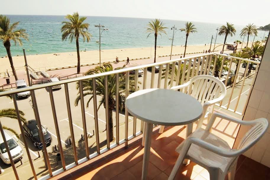 Apartamentos Zodiac Lloret de Mar Buitenkant foto