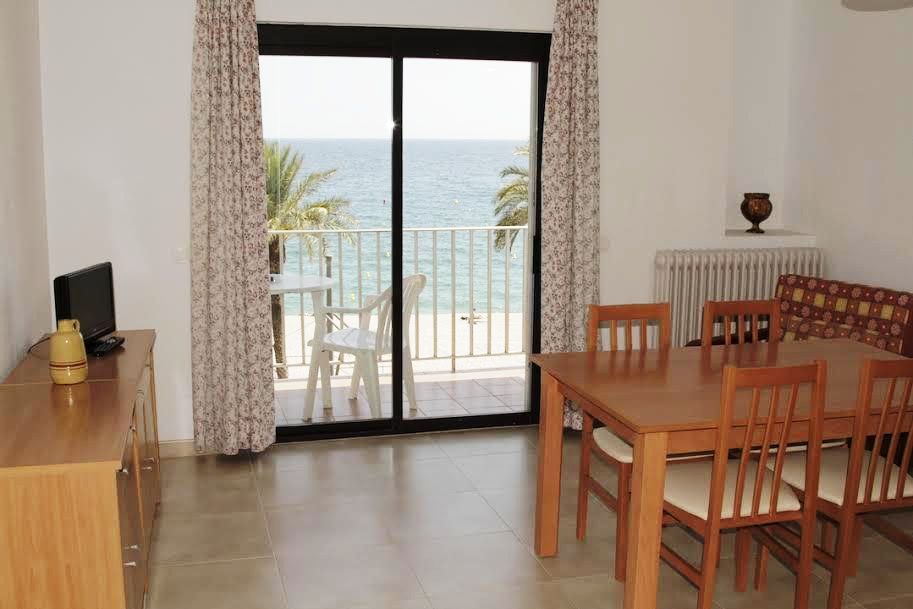 Apartamentos Zodiac Lloret de Mar Buitenkant foto